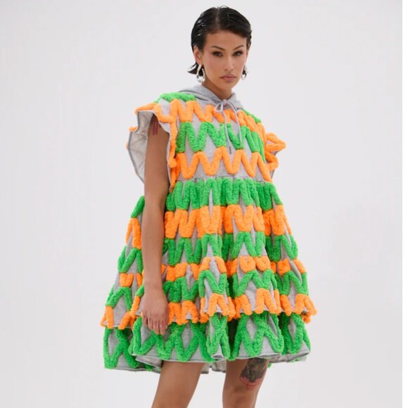 NWT AKIRA LOLO ZIGZAG MINI DRESS Size M - Picture 1 of 11